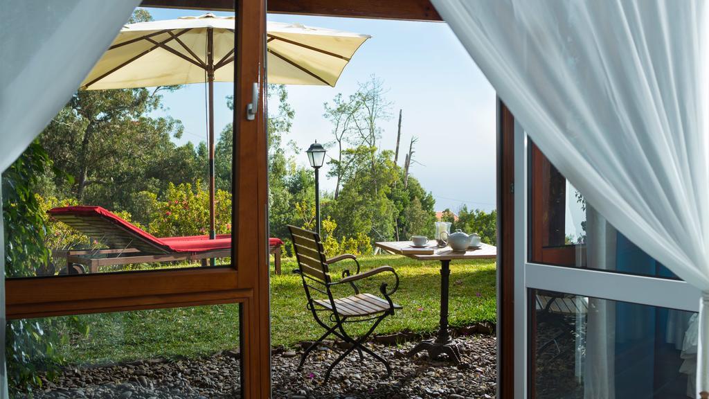 Atrio Hotel Estreito Da Calheta Eksteriør billede