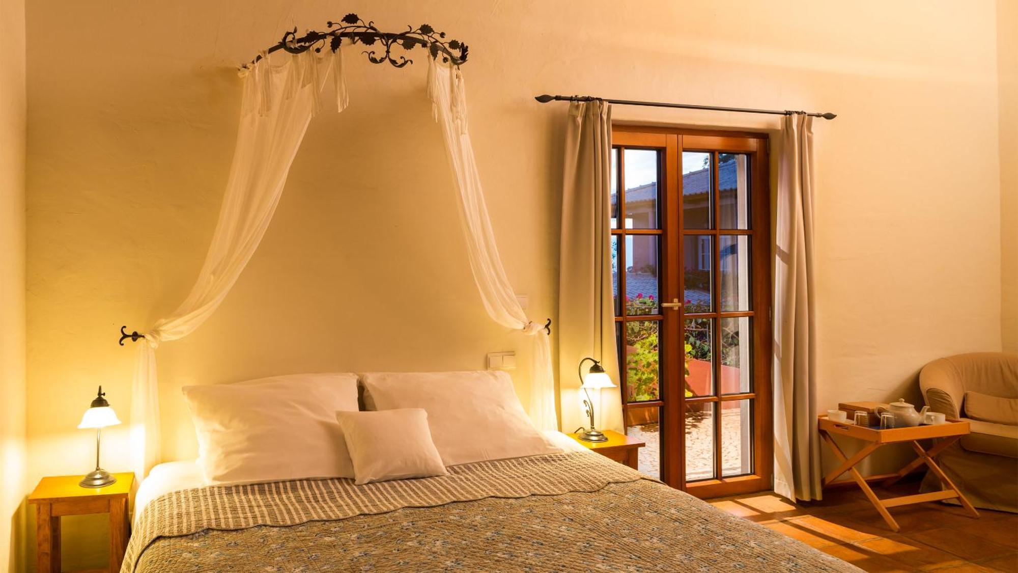 Atrio Hotel Estreito Da Calheta Værelse billede