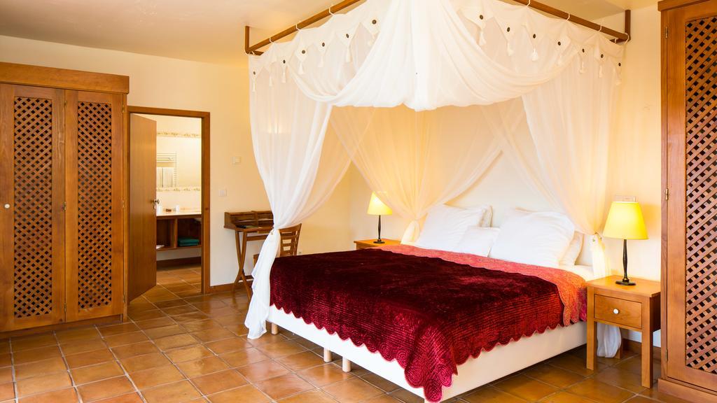 Atrio Hotel Estreito Da Calheta Værelse billede