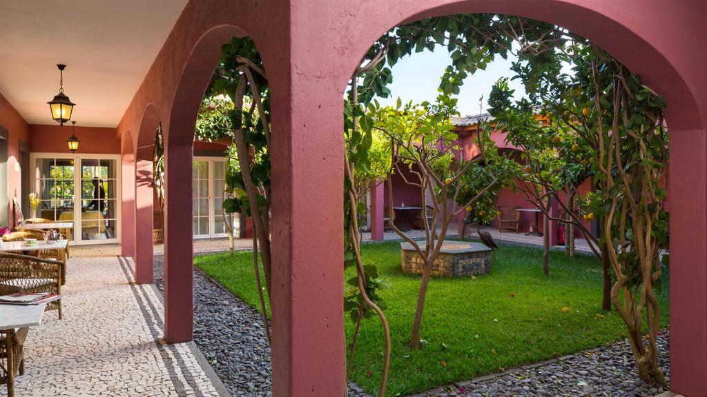 Atrio Hotel Estreito Da Calheta Eksteriør billede